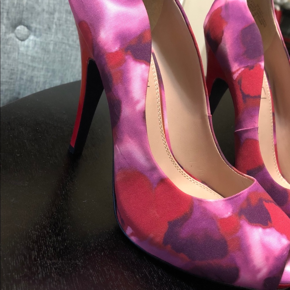 Fuchsia Heels